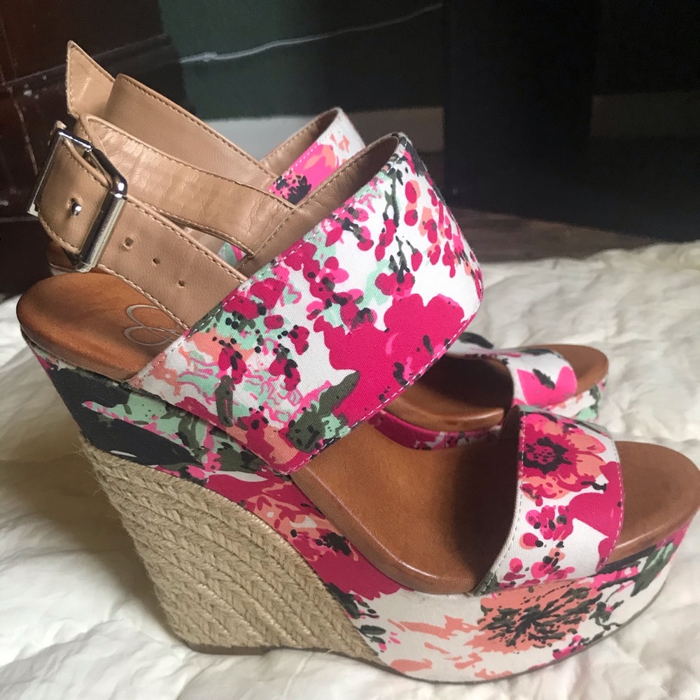 Jessica Simpson wedge sandal